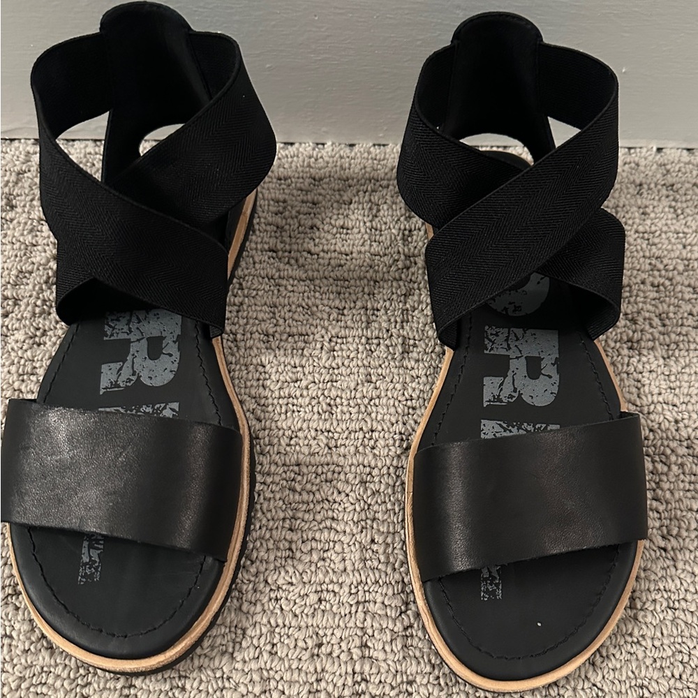 Sorel Black Women's Sandals